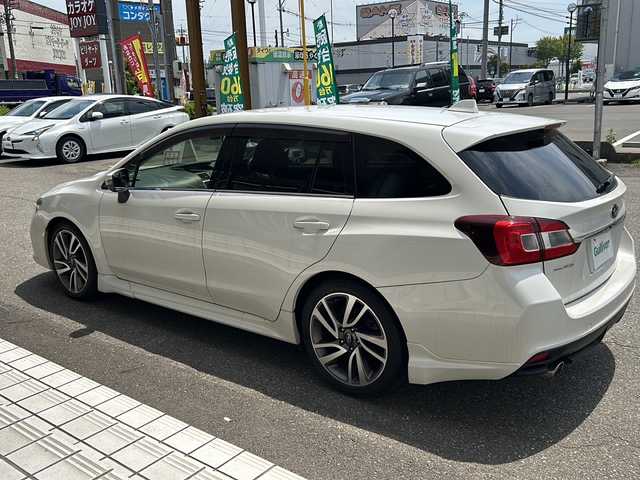 スバル レヴォーグ 1．6GT－S アイサイト 福井県 2014(平26)年 6.8万km クリスタルホワイトP 純正７インチナビ/フルセグ/Bluetooth/ETC/ドライブレコーダー/アダプティブクルーズコントロール/パドルシフト/ヘッドライトレベライザー/純正アルミホイール