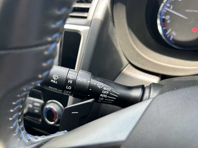 スバル レヴォーグ 1．6GT－S アイサイト 福井県 2014(平26)年 6.8万km クリスタルホワイトP 純正７インチナビ/フルセグ/Bluetooth/ETC/ドライブレコーダー/アダプティブクルーズコントロール/パドルシフト/ヘッドライトレベライザー/純正アルミホイール