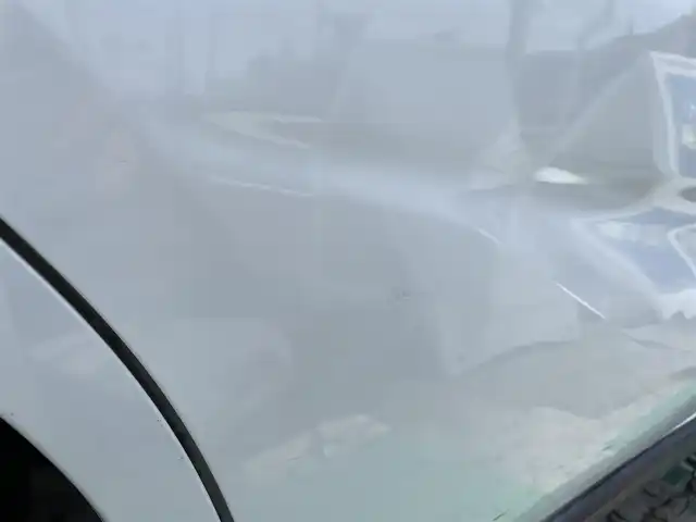 ホンダ フリード クロスター ホンダセンシング 神奈川県 2020(令2)年 1.8万km プラチナホワイトパール ワンオーナー/純正メモリナビ/　（CD・DVD・Bluetooth）/フルセグTV/純正フリップダウンモニター/両側パワースライドドア/ホンダセンシング/アダプティブクルーズコントロール/バックカメラ/ビルトインETC/LEDヘッドライト/LEDフォグライト/ハーフレザーシート/スマートキー/純正15インチAW/保証書/取扱説明書