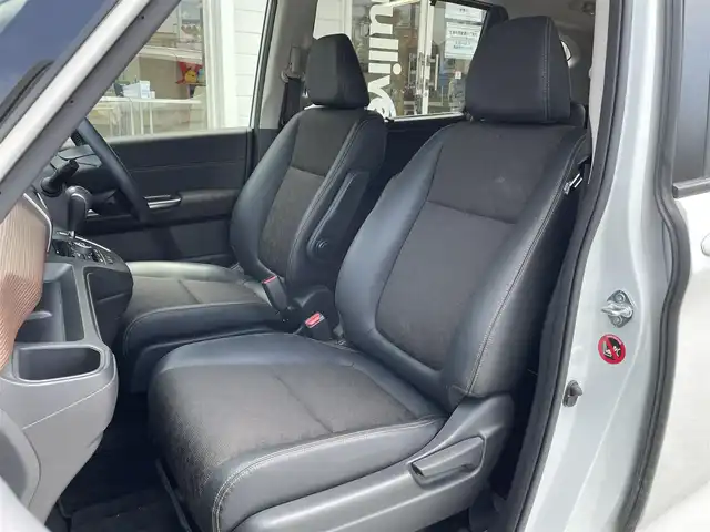 ホンダ フリード クロスター ホンダセンシング 神奈川県 2020(令2)年 1.8万km プラチナホワイトパール ワンオーナー/純正メモリナビ/　（CD・DVD・Bluetooth）/フルセグTV/純正フリップダウンモニター/両側パワースライドドア/ホンダセンシング/アダプティブクルーズコントロール/バックカメラ/ビルトインETC/LEDヘッドライト/LEDフォグライト/ハーフレザーシート/スマートキー/純正15インチAW/保証書/取扱説明書