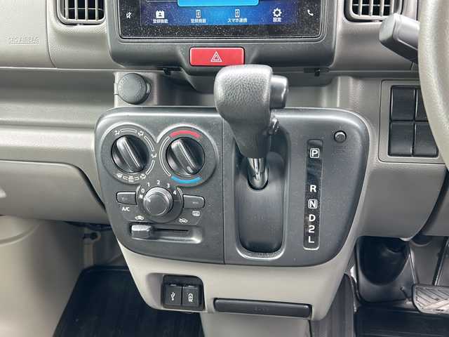 スズキ エブリイ PC 茨城県 2023(令5)年 3.8万km クールカーキPM 純正ディスプレイオーディオ【Bluetooth】/社外ドライブレコーダー（フロント・リヤ）/被害軽減システム/バックカメラ/社外デジタルインナーミラー/アイドリングストップ/両側スライドドア/取扱説明書/保証書