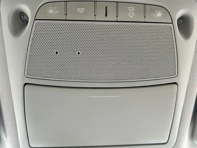 日産 エクストレイル 20Xi 岩手県 2020(令2)年 4.7万km チタニウムカーキ プロパイロット　純正ナビ　フルセグ　ＢＴ　全周囲Ｃ　電動リアゲート　デジタルインナーミラー　カプロンシート　全席シートヒーター　ＥＴＣ　オートＬＥＤライト　フォグランプ　純正１８ＡＷ　スマートキー