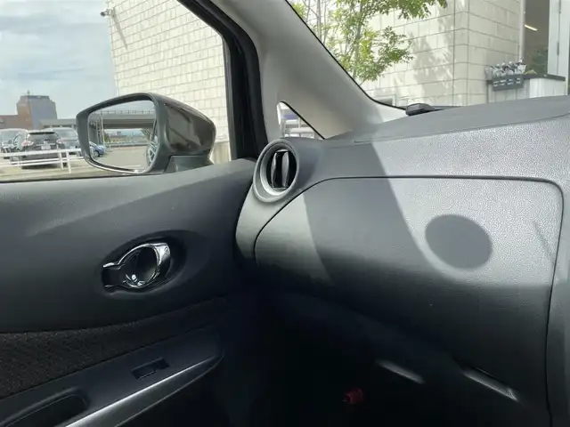 日産 ノート メダリスト 石川県 2016(平28)年 4.7万km インペリアルアンバーP ワンオーナー/純正メモリーナビ/フルセグTV/アラウンドビューモニター/LEDヘッドライト/ETC/ドライブレコーダー/インテリキー/ハーフレザーシート/インテリキー/エマージェンシーブレーキ/プッシュスタート/保証書