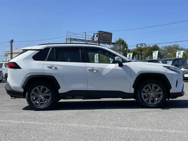 トヨタ ＲＡＶ４ ハイブリッドG 道央・札幌 2024(令6)年 1万km プラチナホワイトパールマイカ ４WD/寒冷地仕様/純正メーカーナビ/AM/FM/BT/フルセグ/トヨタセーフティセンス/プリクラッシュセーフティ/横滑り防止装置/レーダークルーズコントロール/レーンキープアシスト/クリアランスソナー/ブラインドスポットモニター/パーキングサポートブレーキ/リアクロストラフィックアラート/ロードサインアシスト/アラウンドビューモニター/ビルトインETC2.0/ミラー一体型ドライブレコーダー/パワーバックドア/D席パワーシート/前席シートヒーター/前席エアシート/レザーシート/革巻きステアリング/ステアリングリモコン/ハンドルヒーター/プッシュスタート/スマートキー/LEDヘッドライト/オートライト/オートハイビーム/フォグランプ/電動格納ミラー/純正フロアマット/ドアバイザー