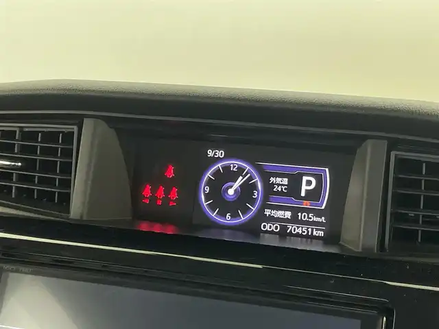 トヨタ タンク カスタムG－T 埼玉県 2017(平29)年 7.1万km フレッシュグリーンメタリック/シルバー2トーン スマートアシスト３　純正９インチナビ　バックカメラ　ＥＴＣ　ドライブレコーダー　シートヒーター　クルーズコントロール　両側パワースライドドア　純正アルミホイール　オートライト　ＬＥＤヘッドライト　ＴＶ
