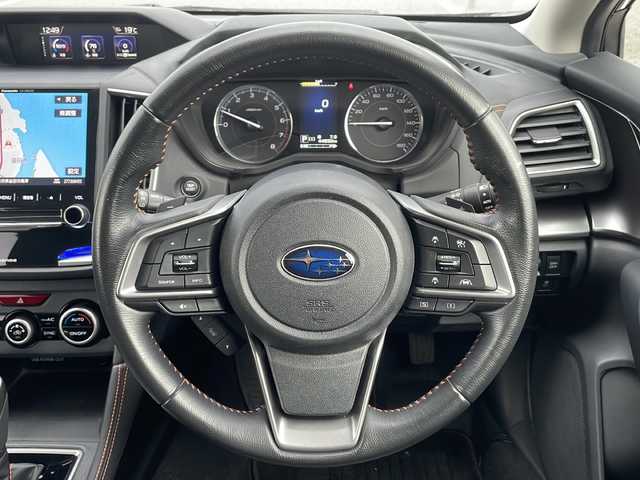 スバル インプレッサ ＸＶ 島根県 2017(平29)年 4.5万km ダークグレーメタリック アイサイト/ディーラーオプション8インチナビゲーション(CN-LR820D)/フルセグ BT CD DVD/バックカメラ/レーダークルーズコントロール/ブラインドスポットモニター/社外ドライブレコーダー/電子パーキング/LEDヘッドライト/AUTOライト/ETC/ルーフレール/アイドリングストップ/社外16インチアルミホイール