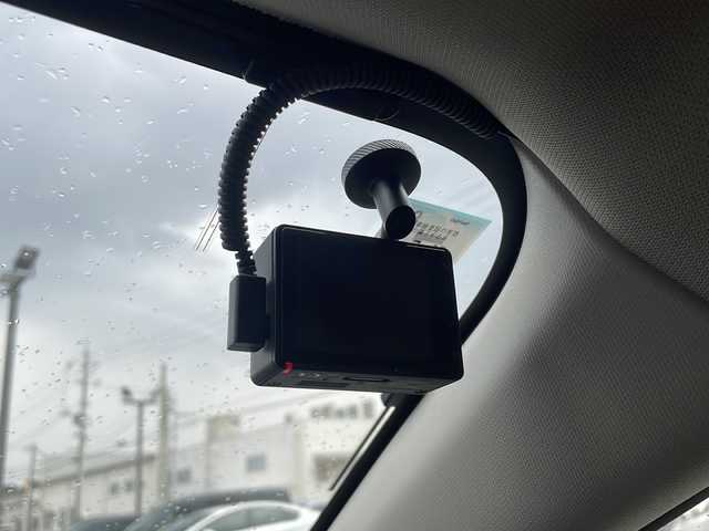 スバル インプレッサ ＸＶ 島根県 2017(平29)年 4.5万km ダークグレーメタリック アイサイト/ディーラーオプション8インチナビゲーション(CN-LR820D)/フルセグ BT CD DVD/バックカメラ/レーダークルーズコントロール/ブラインドスポットモニター/社外ドライブレコーダー/電子パーキング/LEDヘッドライト/AUTOライト/ETC/ルーフレール/アイドリングストップ/社外16インチアルミホイール