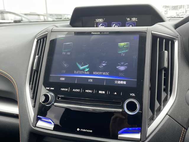 スバル インプレッサ ＸＶ 島根県 2017(平29)年 4.5万km ダークグレーメタリック アイサイト/ディーラーオプション8インチナビゲーション(CN-LR820D)/フルセグ BT CD DVD/バックカメラ/レーダークルーズコントロール/ブラインドスポットモニター/社外ドライブレコーダー/電子パーキング/LEDヘッドライト/AUTOライト/ETC/ルーフレール/アイドリングストップ/社外16インチアルミホイール