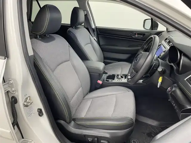 スバル アウトバック X－ブレイク 埼玉県 2018(平30)年 4.5万km クリスタルホワイトP 純正OPダイアトーンナビ//フルセグTV/CD/DVD/SD/Bluetooth/USB//バックサイドフロントカメラ//LEDヘッド/Aライト///パワーシート/シートヒーター/ハーフレザー//アイサイトVer3/レーダークルーズコントロール//AVH/RAB/X-mode/ステアリングH//Aストップ/BSM/Pゲート/パドルシフト//純正18AW