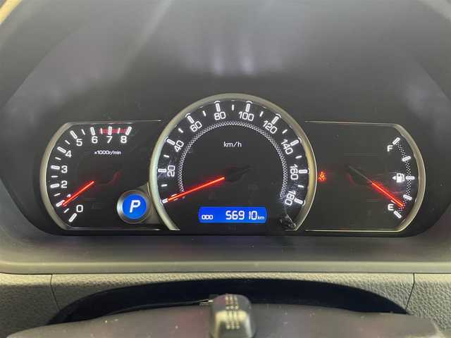 トヨタ ヴォクシー ZS 煌Ⅱ 岩手県 2017(平29)年 5.7万km ホワイトパールクリスタルシャイン ４WD/ワンオーナー/ロールサンシェード/両側パワースライドドア/衝突被害軽減システム/横滑り防止装置/アイドリングストップ/ETC2.0/フルセグTV/バックカメラ/レーンアシスト/純正LEDヘッドライト/純正アルミホイール16インチ/オートライト/オートマチックハイビーム/３列シート/ウォークスルー/電動格納ドアミラー/ドアバイザー