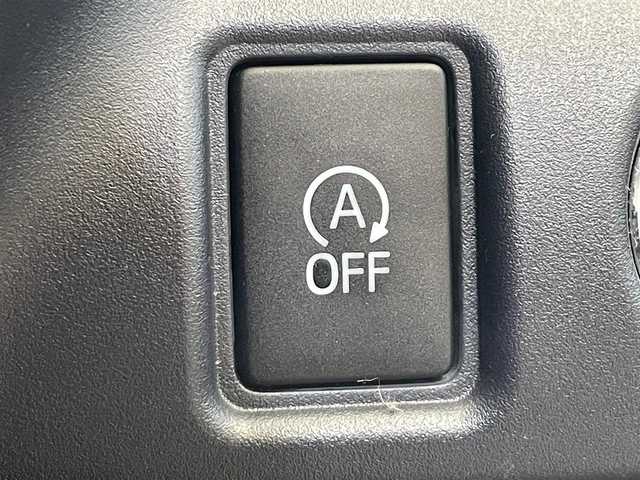 トヨタ ヴォクシー ZS 煌Ⅱ 岩手県 2017(平29)年 5.7万km ホワイトパールクリスタルシャイン ４WD/ワンオーナー/ロールサンシェード/両側パワースライドドア/衝突被害軽減システム/横滑り防止装置/アイドリングストップ/ETC2.0/フルセグTV/バックカメラ/レーンアシスト/純正LEDヘッドライト/純正アルミホイール16インチ/オートライト/オートマチックハイビーム/３列シート/ウォークスルー/電動格納ドアミラー/ドアバイザー