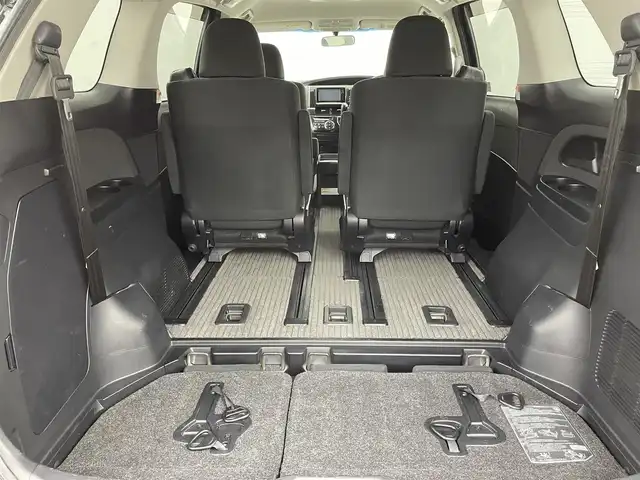 トヨタ エスティマ アエラス 群馬県 2015(平27)年 9.7万km ブラック 純正７型ナビ　純正１１型後席モニター　オートクルーズコントロール　オートライト　ＨＩＤヘッドライト　ステアリングリモコン　ビルトインＥＴＣ　バックカメラ　両側電動スライドドア　革巻ステアリング　禁煙車