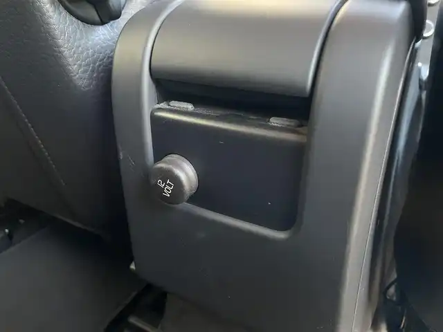 ボルボ Ｖ６０ ドライブe 長野県 2011(平23)年 3.6万km コスミックホワイトメタリック 　ワンオーナー/　ＡＣＣ/　ＢＬＩＳ/　レーンキープアシスト/　インテリセーフ　/　黒革シート/　D/Nパワーシート（メモリ機能付き）/　D/Nシートヒーター/　プッシュスタート/　ＨＩＤヘッドライト/　純正HDDナビ/　フルセグＴＶ/　bluetooth/USB/iPod/AM/FM/AUX/TV/　バックカメラ/　ＥＴＣ/　パークセンサー/　保証書・取説・スペアキー/　純正夏タイヤホイールセットあり