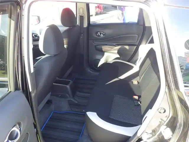 日産 ノート e－パワー X 千葉県 2019(平31)年 5.3万km スーパーブラック エマージェンシーブレーキ/インテリジェントルームミラー/純正メモリーナビ/地デジTV/【DVD/CD再生機能　Bluetooth接続】/アラウンドビューモニター/ドライブレコーダー/ETC/LEDヘッドライト/ウインカーミラー/コーナーセンサー/純正15インチアルミホイル/インテリジェントキー