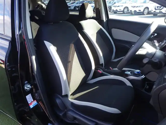 日産 ノート e－パワー X 千葉県 2019(平31)年 5.3万km スーパーブラック エマージェンシーブレーキ/インテリジェントルームミラー/純正メモリーナビ/地デジTV/【DVD/CD再生機能　Bluetooth接続】/アラウンドビューモニター/ドライブレコーダー/ETC/LEDヘッドライト/ウインカーミラー/コーナーセンサー/純正15インチアルミホイル/インテリジェントキー