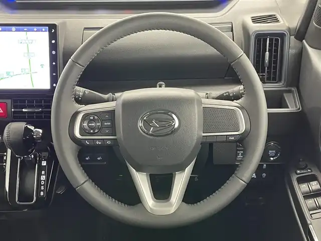 ダイハツ タント カスタム RS 愛知県 2025(令7)年 0.4万km シャイニングホワイトパール 純正１０型ナビ　全方位カメラ　シートヒーター　ＨＤＭＩ　両側パワスラ　フルセグＴＶ　ＤＶＤ　スマアシ　ＥＴＣ　ドラレコ　コーナーセンサー　衝突軽減　ＵＳＢ接続　ＬＥＤライト　フォグ　純正マット　禁煙車　オートハイビーム　Bluetooth　アイドリングストップ　純正１５インチAW　スマートキー　プッシュスタート