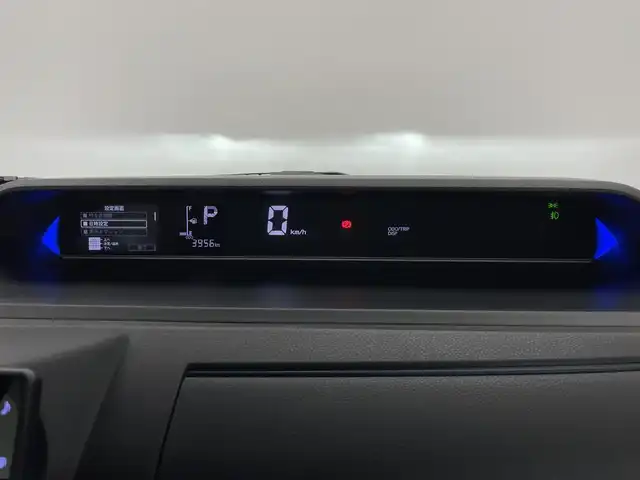 ダイハツ タント カスタム RS 愛知県 2025(令7)年 0.4万km シャイニングホワイトパール 純正１０型ナビ　全方位カメラ　シートヒーター　ＨＤＭＩ　両側パワスラ　フルセグＴＶ　ＤＶＤ　スマアシ　ＥＴＣ　ドラレコ　コーナーセンサー　衝突軽減　ＵＳＢ接続　ＬＥＤライト　フォグ　純正マット　禁煙車　オートハイビーム　Bluetooth　アイドリングストップ　純正１５インチAW　スマートキー　プッシュスタート