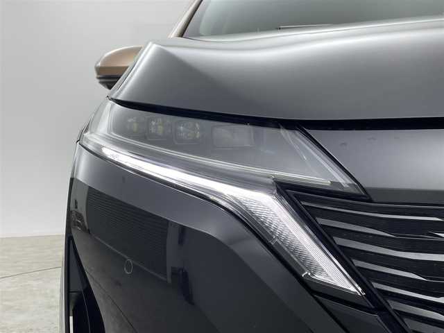 日産 オーラ G レザーエディション 群馬県 2022(令4)年 2.9万km ミッドナイトブラック/サンライズカッパー 純正９インチナビ　アラウンドビューモニター　プロパイロット　ＢＳＭ　ＢＯＳＥ　デジタルインナーミラー　ＬＥＤライト　純正１７インチＡＷ　ステアリングリモコン　コーナーセンサー　ワイヤレス充電　禁煙車