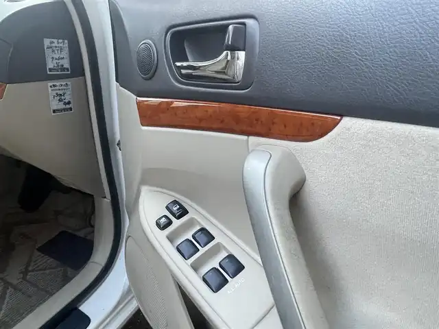 トヨタ アリオン A18 Gパッケージプレミアム 愛知県 2005(平17)年 6.7万km ホワイトパールクリスタルシャイン キーレス　/オーディオ　/ISOFIX /オートライト　/HIDヘッド　/ETC