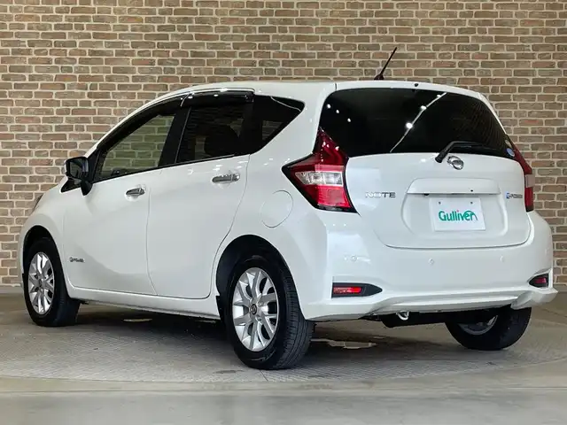 日産 ノート e－パワーX FOUR Vセレ 岩手県 2020(令2)年 0.8万km ブリリアントホワイトパール ワンオーナー/４WD/アラウンドビューモニター/インテリジェントルームミラー/インテリジェントエマージェンシーブレーキ/レーンアシスト/ハイビームアシスト/横滑り防止装置/LEDヘッドライト/純正ナビ/フルセグTV/ドライブレコーダー/ステアリングスイッチ/ドアミラーウインカー/LEDヘッドライト/純正15インチアルミホイール