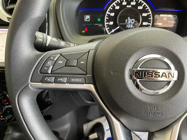 日産 ノート e－パワーX FOUR Vセレ 岩手県 2020(令2)年 0.8万km ブリリアントホワイトパール ワンオーナー/４WD/アラウンドビューモニター/インテリジェントルームミラー/インテリジェントエマージェンシーブレーキ/レーンアシスト/ハイビームアシスト/横滑り防止装置/LEDヘッドライト/純正ナビ/フルセグTV/ドライブレコーダー/ステアリングスイッチ/ドアミラーウインカー/LEDヘッドライト/純正15インチアルミホイール