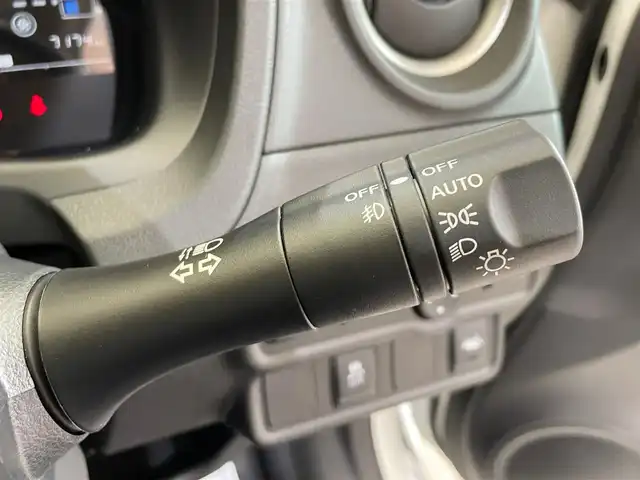 日産 ノート e－パワーX FOUR Vセレ 岩手県 2020(令2)年 0.8万km ブリリアントホワイトパール ワンオーナー/４WD/アラウンドビューモニター/インテリジェントルームミラー/インテリジェントエマージェンシーブレーキ/レーンアシスト/ハイビームアシスト/横滑り防止装置/LEDヘッドライト/純正ナビ/フルセグTV/ドライブレコーダー/ステアリングスイッチ/ドアミラーウインカー/LEDヘッドライト/純正15インチアルミホイール