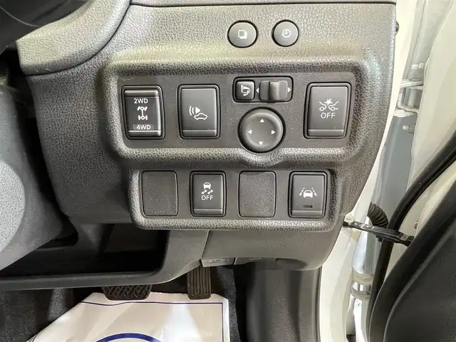 日産 ノート e－パワーX FOUR Vセレ 岩手県 2020(令2)年 0.8万km ブリリアントホワイトパール ワンオーナー/４WD/アラウンドビューモニター/インテリジェントルームミラー/インテリジェントエマージェンシーブレーキ/レーンアシスト/ハイビームアシスト/横滑り防止装置/LEDヘッドライト/純正ナビ/フルセグTV/ドライブレコーダー/ステアリングスイッチ/ドアミラーウインカー/LEDヘッドライト/純正15インチアルミホイール