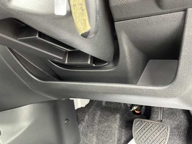 日産 ノート e－パワーX FOUR Vセレ 新潟県 2020(令2)年 0.8万km ブリリアントホワイトパール ワンオーナー/４WD/アラウンドビューモニター/インテリジェントルームミラー/インテリジェントエマージェンシーブレーキ/レーンアシスト/横滑り防止装置/LEDヘッドライト/純正ナビ/フルセグTV/ドライブレコーダー/ステアリングスイッチ/ドアミラーウインカー/LEDヘッドライト/純正15インチアルミホイール