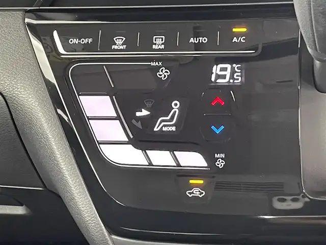 日産 ルークス ハイウェイスター X 千葉県 2023(令5)年 1万km アメジストパープル 禁煙車/エマージェンシーブレーキ/・車線逸脱警報システム/・先行車発進システム/・クリアランスソナー/純正9インチメモリナビ/・型番：MM222D-L/・Bluetooth/フルセグTV/・アラウンドビューモニター/・インテリジェントルームミラー/・ビルトインETC/ステアリングスイッチ/純正フロアマット/純正ドアバイザー/純正14インチAW/電動格納ウインカーミラー/左側パワースライドドア/オートライト/・LEDヘッドライト/・LEDフォグランプ/・ヘッドライトレベライザー/プッシュスタート/・スマートキー/・スペアキー