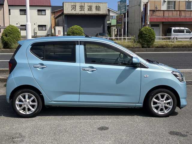 ダイハツ ミラ イース G リミテッド SAⅢ 三重県 2020(令2)年 8.4万km スカイブルーメタリック ワンオーナー/♪登録時走行距離83735km/♪スマートアシストIII/・衝突回避支援ブレーキ機能/・誤発進抑制制御機能/・車線逸脱警報機能/・先行車発進お知らせ機能/♪純正SDナビ/・フルセグTV・BTオーディオ/・DVD再生・USB・録音/♪バックカメラ/♪前席シートヒーター/♪スマートキーX2/♪プッシュスタート/♪コーナーセンサー/♪アイドリングストップ/♪LEDヘッドライト/♪オートライト/♪オートハイビーム/♪ドライブレコーダー/♪オートリトラクタブルミラー/♪フロアマット/♪ドアバイザー/♪プライバシーガラス/♪ETC/♪横滑り防止機能