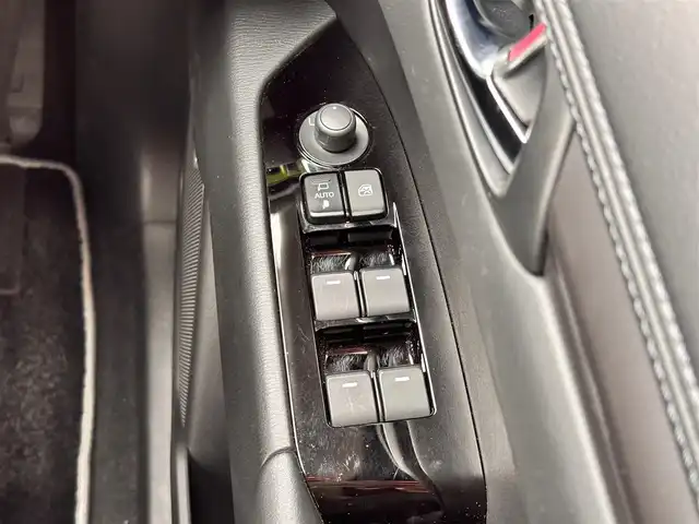 マツダ ＣＸ－５ XD フィールドジャーニー 宮城県 2022(令4)年 1.3万km ジルコンサンドメタリック BOSEサウンドシステム/ハンズフリーパワーバックドア/クルージングトラフィックサポート/ワイヤレス充電/10.25インチセンターディスプレイ/地デジTVチューナー/＝＝＝/オフロードトラクションアシスト/インテリジェントドライブセレクト（オフロード）/アドバンストスマートシティブレーキサポート/後退時スマートシティブレーキサポート/誤発進抑制制御/スマートブレーキサポート/レーダークルーズコントロール/ブラインドスポットモニタリング/車線逸脱警報システム/レーンキープアシストシステム/パーキングセンサー/ドライバーアテンションアラート/ヘッドアップディスプレイ/360度ビューモニター/ハーフレザーシート/運転席メモリー機能付パワーシート/シートヒーター/ステアリングヒーター/革巻きステアリング/パドルシフト/アダプティブLEDヘッドランプ/フォグランプ/オートライト/電動パーキングブレーキ/ブレーキホールド/ルーフレール/純正17インチAW/フロアマット/ドアバイザー