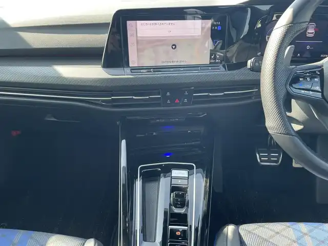 フォルクスワーゲン ＶＷ ゴルフ Ｒ TSI 4モーション 長崎県 2022(令4)年 3.6万km 白 純正メーカーナビ/BT/USB/フルセグTV/バックカメラ/衝突被害軽減システム/R専用シート/前席シートヒーター/ステアリングヒーター/ステアリングスイッチ/レーダークルーズコントロール/パドルシフト/コーナーセンサー/ビルトインETC