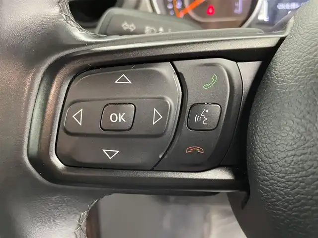 クライスラー・ジープ ジープ ラングラー アンリミテッド スポーツ 富山県 2019(平31)年 11.7万km ブラック ４WD/純正オーディオ（bluetooth）/バックカメラ/リアコーナーセンサー/ETC/純正前ドラレコ/純正１８インチAW/オートライト/HIDヘッドライト/フォグ/スマートキー/プッシュスタート/クルーズコントロール/ヒルスタートアシスト/純正マット/スペアキー