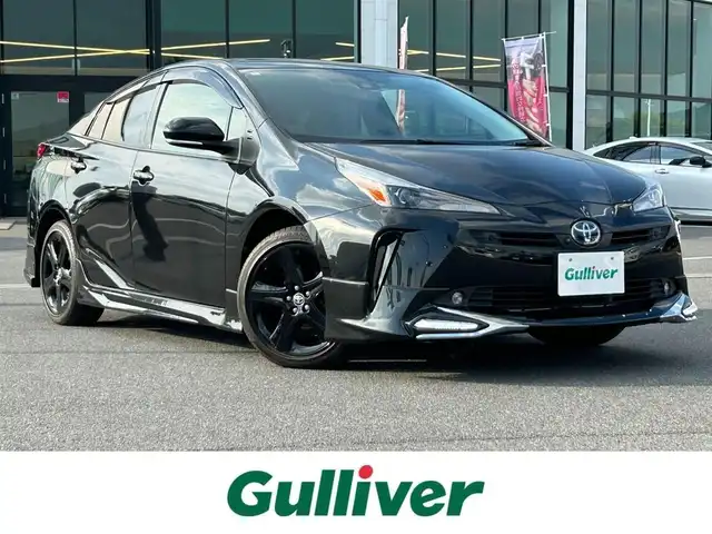 トヨタ プリウス S ツーリングセレ ブラックED 奈良県 2022(令4)年 2.8万km プレシャスブラックパール 社外エアロ/純正ディスプレイオーディオ(AM・FM/BT/USB)/アラウンドビューモニター/ビルトインETC2.0/シートヒーター(D/N席)/nanoe/AC100V電源/Toyota Safety Sense/プリクラッシュセーフティ/レーントレーシングアシスト/オートマチックハイビーム/ロードサインアシスト/レーダークルーズコントロール/先行車発進告知機能/LEDヘッドライト/フォグライト/ウィンカーミラー/純正17インチアルミホイール/純正フロアマット/ドアバイザー