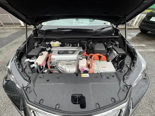 レクサス ＮＸ 300h Iパッケージ 千葉県 2016(平28)年 3.7万km グラファイトブラックガラスフレーク ムーンルーフ/純正ナビ/CD/DVD/B-ray/BT/USB/AUX/フルセグTV/バックカメラ/サイドビューモニター/ETC2.0/クルーズコントロール/パドルシフト/ステアリングヒーター/シートヒーター/黒革シート/メモリ付きパワーシート/LED３眼オートライト/LEDフォグ/純正アルミホイール
