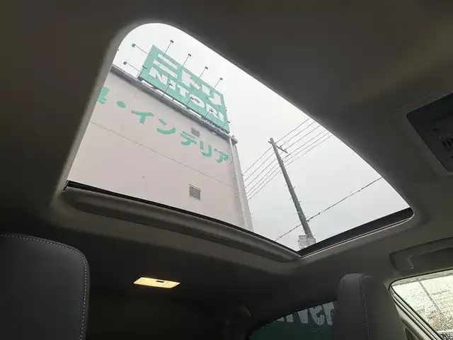 レクサス ＮＸ 300h Iパッケージ 千葉県 2016(平28)年 3.7万km グラファイトブラックガラスフレーク ムーンルーフ/純正ナビ/CD/DVD/B-ray/BT/USB/AUX/フルセグTV/バックカメラ/サイドビューモニター/ETC2.0/クルーズコントロール/パドルシフト/ステアリングヒーター/シートヒーター/黒革シート/メモリ付きパワーシート/LED３眼オートライト/LEDフォグ/純正アルミホイール