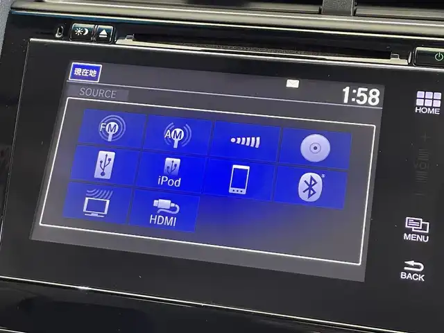ホンダ シャトル ハイブリッド Z 岩手県 2015(平27)年 4万km ミスティックガーネットP ４WD/あんしんパッケージ/低速域衝突軽減ブレーキ/誤発進抑制機能/横滑り防止装置/チップアップリヤシート/シートヒーター/熱線入りフロントウインドウ/ヒーテッドドアミラー/パドルシフト/本革巻きステアリング/振幅感応式ダンパー/純正ナビ/（CD/DVD/フルセグ/USB/HDMI/Bluetooth）/ステアリングスイッチ/バックカメラ/ETC/LEDヘッドライト/フォグランプ/純正16インチアルミホイール
