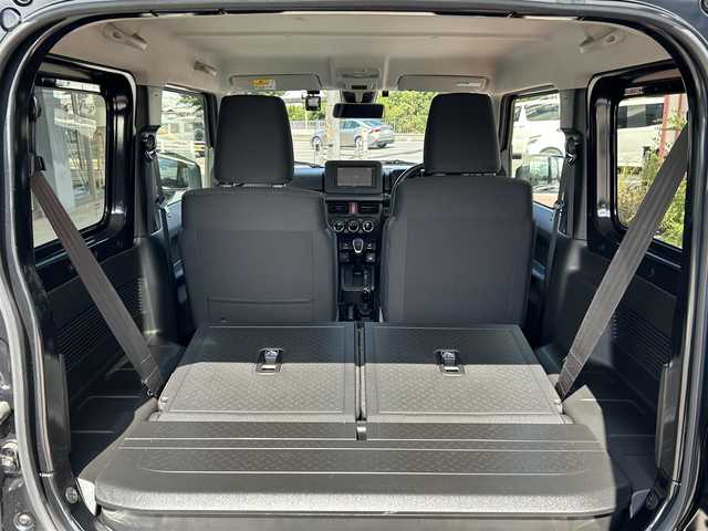 スズキ ジムニー XL 香川県 2023(令5)年 0.8万km ブルーイッシュブラックパール3 ディスプレイオーディオ/【CD/DVD/Bluetooth】/アイドリングストップ/前席シートヒーター/横滑り防止装置/レーンキープアシスト/衝突被害軽減システム/社外LEDヘッドライト/スマートキー/プッシュスタート/純正16インチホイール/純正ビルトインETC/社外前後ドライブレコーダー
