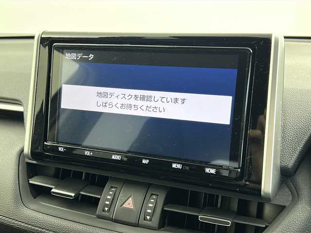 トヨタ ＲＡＶ４ G 福井県 2021(令3)年 5.6万km アティチュードブラックマイカ 純正フルセグTVナビ/・TV/BT/CD/DVD/AM/FM/バックカメラ/デジタルインナーミラー/前後ドラレコ/追従機能付きクルーズコントロール/レーンキープアシスト/クリアランスソナー/ブラインドスポットモニター/純正ビルトインETC/運転席パワーシート/純正18インチAW/純正フロアマット/プッシュスタート