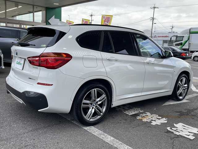 ＢＭＷ Ｘ１ xDrive 18d Mスポーツ ハイライン 愛知県 2019(令1)年 6.6万km アルピンホワイトⅢ 4WD/ディーゼル・ターボ/メーカーオプション/ハイラインパッケージ/-パーフォレーテッドダコタレザーシート/-フロントシートヒーティング/-ファインウッドオークグレインマットインテリアトリム/コンフォートパッケージ/-オートマチックテールゲートオペレーション/-スライディングリヤシート/-電動フロントシート運転席メモリー機能付/主要装備/インテリジェントセーフティ/純正HDDナビ/(DVD/Bt/USB)/バックカメラ/ミラー一体型ETC/スマートキー/前後バンパーソナー/ダウンヒルアシスト/18インチアルミホイール/LEDオートライト/シルバールーフレール/ウインカーミラー/前後フォグランプ/革巻きステア/ノブ/オーディオ/ステアスイッチ/オートワイパー/電格調整ミラー/レーンキーピングアシスト/パーキングアシスト/ヒルクライムアシスト/横滑り防止機能/W/サイド/カーテンエアバッグ/ABS/スマートキー/保証書/取説/記録簿
