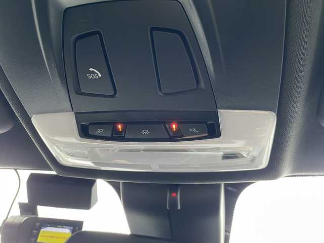 ＢＭＷ Ｘ１ xDrive 18d Mスポーツ ハイライン 愛知県 2019(令1)年 6.6万km アルピンホワイトⅢ 4WD/ディーゼル・ターボ/メーカーオプション/ハイラインパッケージ/-パーフォレーテッドダコタレザーシート/-フロントシートヒーティング/-ファインウッドオークグレインマットインテリアトリム/コンフォートパッケージ/-オートマチックテールゲートオペレーション/-スライディングリヤシート/-電動フロントシート運転席メモリー機能付/主要装備/インテリジェントセーフティ/純正HDDナビ/(DVD/Bt/USB)/バックカメラ/ミラー一体型ETC/スマートキー/前後バンパーソナー/ダウンヒルアシスト/18インチアルミホイール/LEDオートライト/シルバールーフレール/ウインカーミラー/前後フォグランプ/革巻きステア/ノブ/オーディオ/ステアスイッチ/オートワイパー/電格調整ミラー/レーンキーピングアシスト/パーキングアシスト/ヒルクライムアシスト/横滑り防止機能/W/サイド/カーテンエアバッグ/ABS/スマートキー/保証書/取説/記録簿