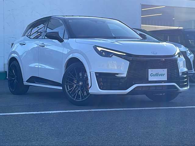 レクサス ＬＢＸ モリゾウ RR 徳島県 2025(令7)年 0.1万km 白Ⅱ 黒革シート/純正9.8インチディスプレイオーディオ/（Bluetooth/フルセグ/AM/FM/Apple CarPlay）/パノラミックビューモニター/パドルシフト/レクサスセーフティーシステム/・レーダークルーズコントロール/・ブラインドスポットモニター/・クリアランスソナー/ステアリングヒーター/前席シートヒーター/D席パワーシート/D席メモリーシート/パワーバックドア/ビルトインETC2.0/置くだけ充電/スペアキー/取扱説明書/保証書