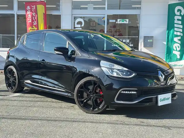 ルノー ルーテシア ルノー スポール シャシーカップ 静岡県 2014(平26)年 8.7万km 黒 ワンオーナー /禁煙車/タイヤ7ミリ/シャシーカップ/ローダウン/ハードセッティングサスペンション/レッドブレーキキャリパー/BASS REFLEXサウンドシステム/carrozzeria SDナビ　AVIC-MRZ099/(CD/DVD/BT/SD/フルセグTV)/社外前後ドライブレコーダー　VREC DH300D/社外ETC/プッシュスタート/カードキー×2/純正フロアマット×2セット/18インチアルミホイール/保証書・取扱説明書