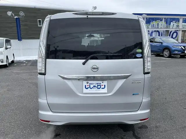 日産 セレナ