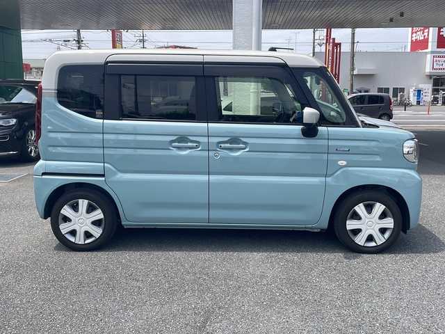 スズキ スペーシア HYBRID X 埼玉県 2024(令6)年 0.8万km オフブルーメタリック/ソフトベージュメタリック サーキュレーター、シートカバー