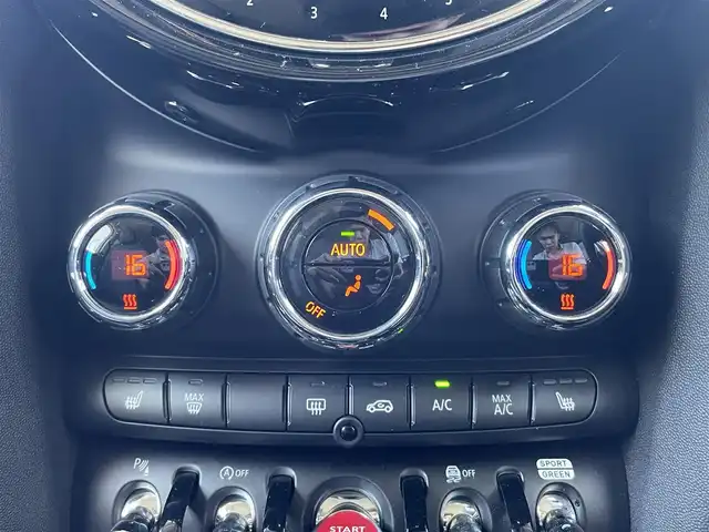 ＭＩＮＩ ＢＭＷ ミニ クーパー 愛媛県 2023(令5)年 1.5万km ペッパー・ホワイト プレミアムプラスパッケージ/純正ナビ　/AM/FM/BT/バックカメラ　/パーキングアシスト　/クルーズコントロール　/インテリジェントセーフティ　/ヘッドアップディスプレイ　/アイドリングストップ　/コーナーセンサー　/ステアリングリモコン　/ETC/デジタルスピードメーター/置くだけ充電/USB/タイプC/D/N席シートヒーター/スペアキー/現状サマー(純正AW)(195/55/R16)/HanKOOK ventus PRime3