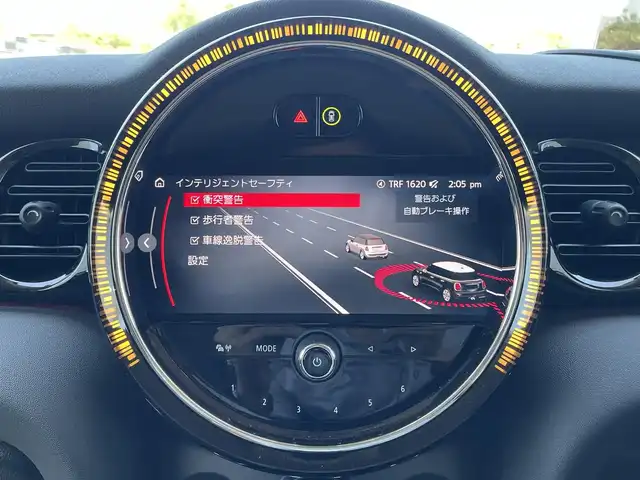 ＭＩＮＩ ＢＭＷ ミニ クーパー 愛媛県 2023(令5)年 1.5万km ペッパー・ホワイト プレミアムプラスパッケージ/純正ナビ　/AM/FM/BT/バックカメラ　/パーキングアシスト　/クルーズコントロール　/インテリジェントセーフティ　/ヘッドアップディスプレイ　/アイドリングストップ　/コーナーセンサー　/ステアリングリモコン　/ETC/デジタルスピードメーター/置くだけ充電/USB/タイプC/D/N席シートヒーター/スペアキー/現状サマー(純正AW)(195/55/R16)/HanKOOK ventus PRime3