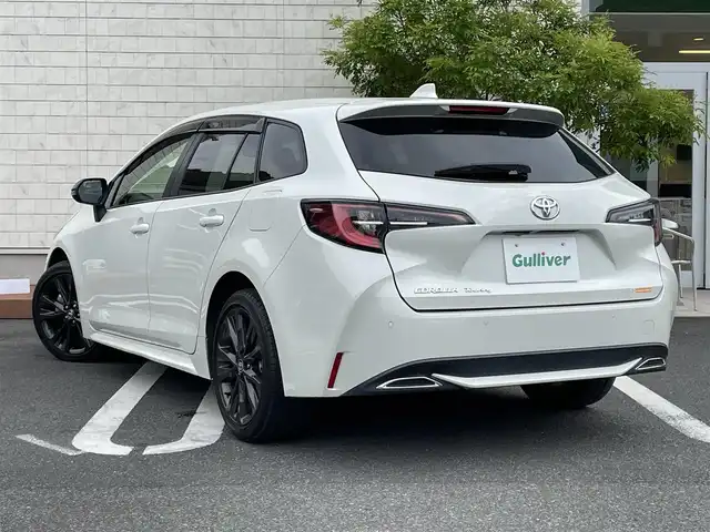 トヨタ カローラツーリング ダブルバイビー 愛媛県 2020(令2)年 2.9万km ホワイトパールクリスタルシャイン 純正9インチディスプレイオーディオナビ/・Bluetooth/フルセグTV/バックカメラ/ビルドインETC/プリクラッシュセーフティシステム（ＰＣＳ）/レーントレーシングアシスト（ＬＴＡ）/ロードサインアシスト（ＲＳＡ）/オートマチックハイビーム（ＡＨＢ）/レーダークルーズコントロール/クリアランスソナー/純正17インチAW/純正フロアマット/ハーフレザーシート/LEDヘッドライト/LEDフォグライト