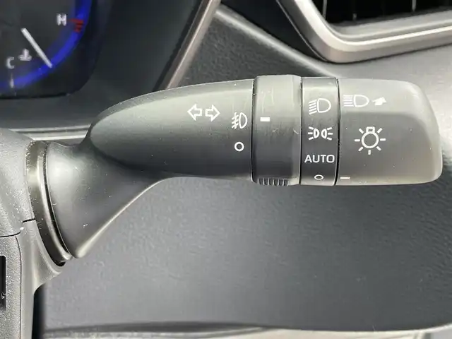 トヨタ カローラツーリング ダブルバイビー 愛媛県 2020(令2)年 2.9万km ホワイトパールクリスタルシャイン 純正9インチディスプレイオーディオナビ/・Bluetooth/フルセグTV/バックカメラ/ビルドインETC/プリクラッシュセーフティシステム（ＰＣＳ）/レーントレーシングアシスト（ＬＴＡ）/ロードサインアシスト（ＲＳＡ）/オートマチックハイビーム（ＡＨＢ）/レーダークルーズコントロール/クリアランスソナー/純正17インチAW/純正フロアマット/ハーフレザーシート/LEDヘッドライト/LEDフォグライト