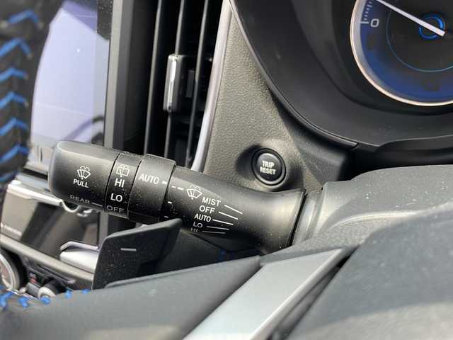 スバル ＸＶ ハイブリッド アドバンス 富山県 2019(令1)年 4.3万km クリスタルホワイトP 純正SDナビ（CN-LR840D）/フルセグ/Bluetooth/バックカメラ/ETC/アイサイト/レーダークルーズコントロール/レーンアシスト/ブラインドスポットモニター/クリアランスソナー/ダウンヒルアシストコントロール/純正18インチSTIアルミホイール/4WD